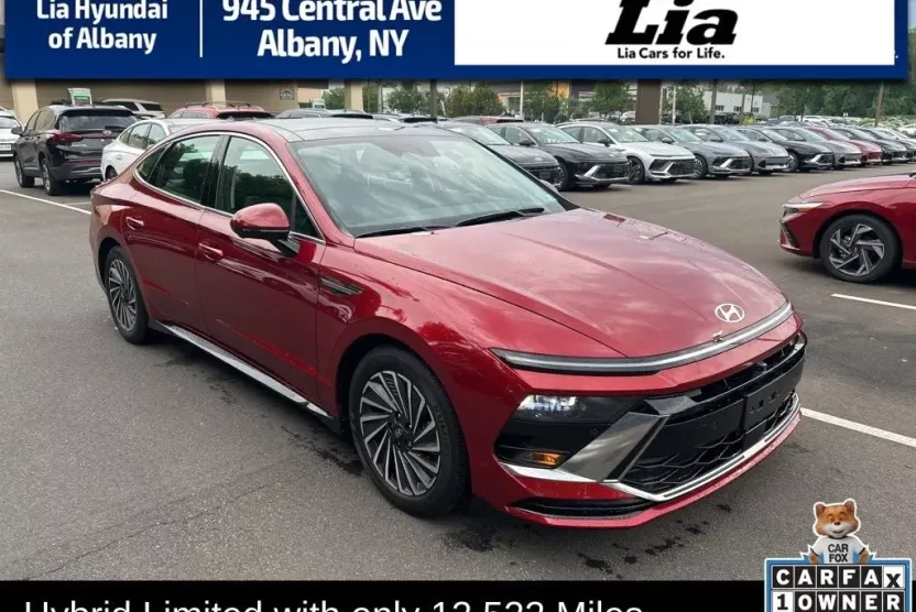 2024 Hyundai Sonata Hybrid Limited photo 1