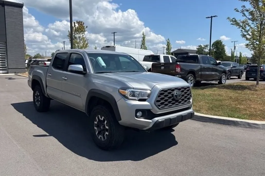 2023 Toyota Tacoma TRD photo 1