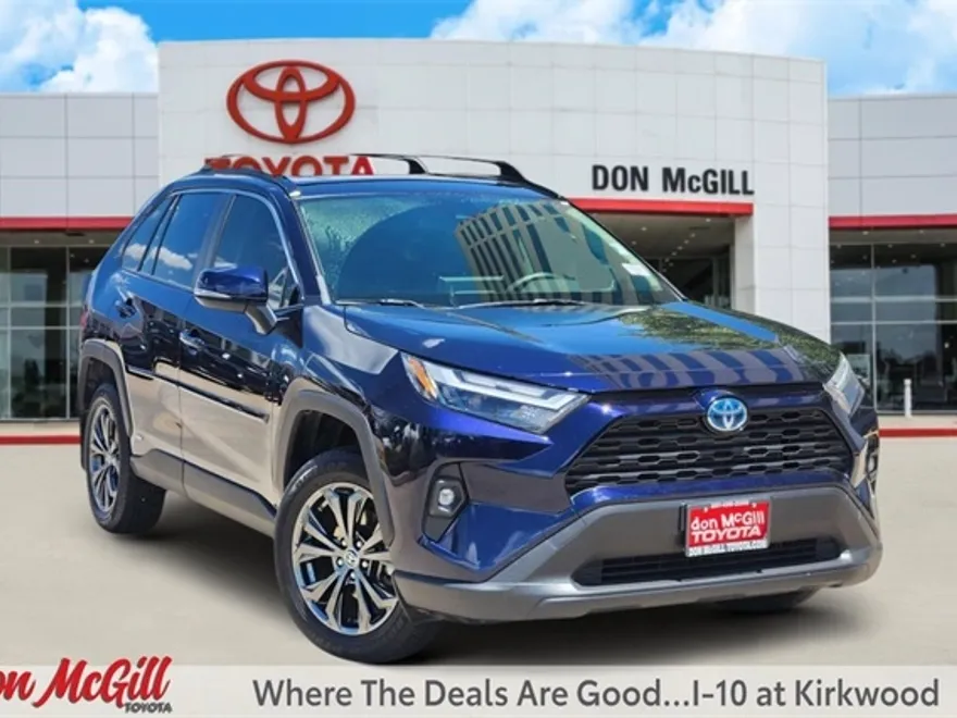 2024 Toyota RAV4 Hybrid XLE Premium photo 1
