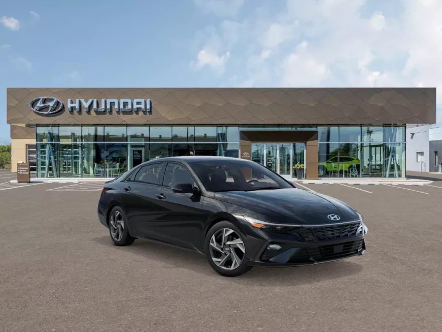 2025 Hyundai Elantra SEL Sport photo 1