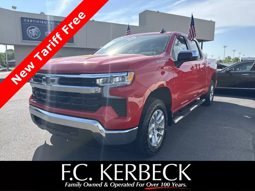 2022 Chevrolet Silverado 1500 LT photo 1