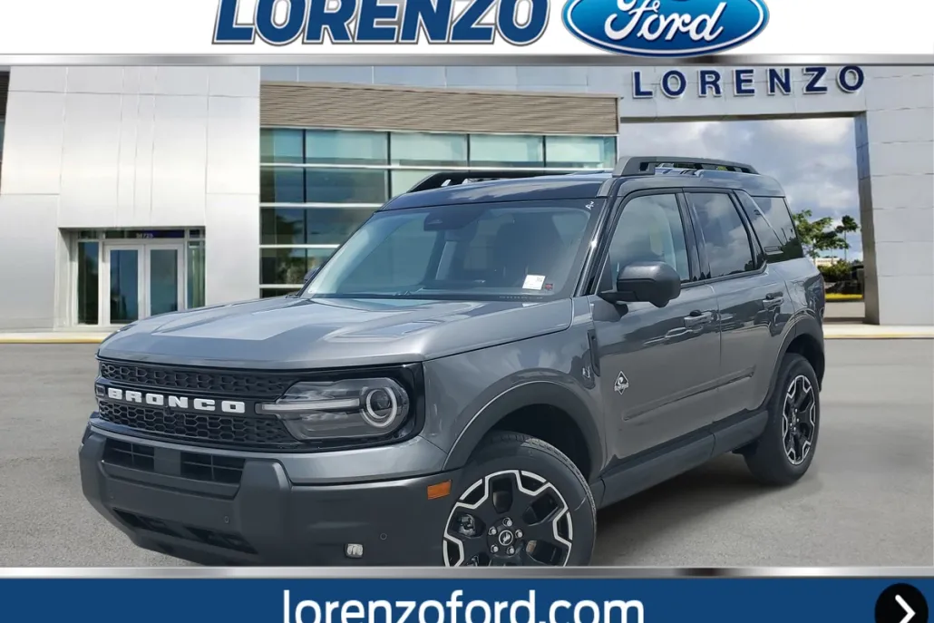 2025 Ford Bronco Sport Outer Banks photo 1