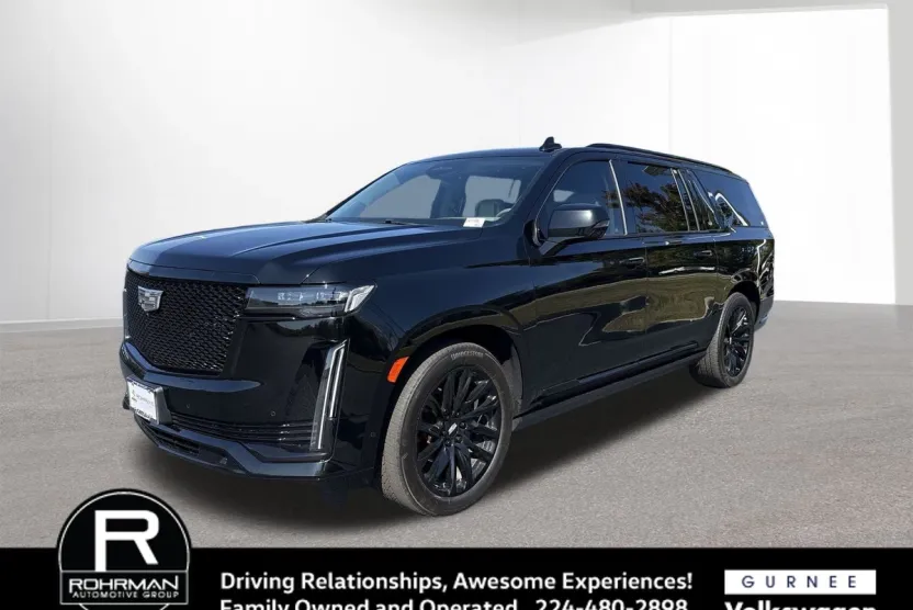 2023 Cadillac Escalade ESV Sport Platinum photo 1