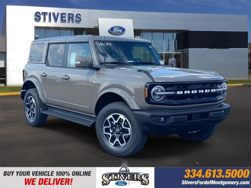 2025 Ford Bronco Outer Banks photo 1