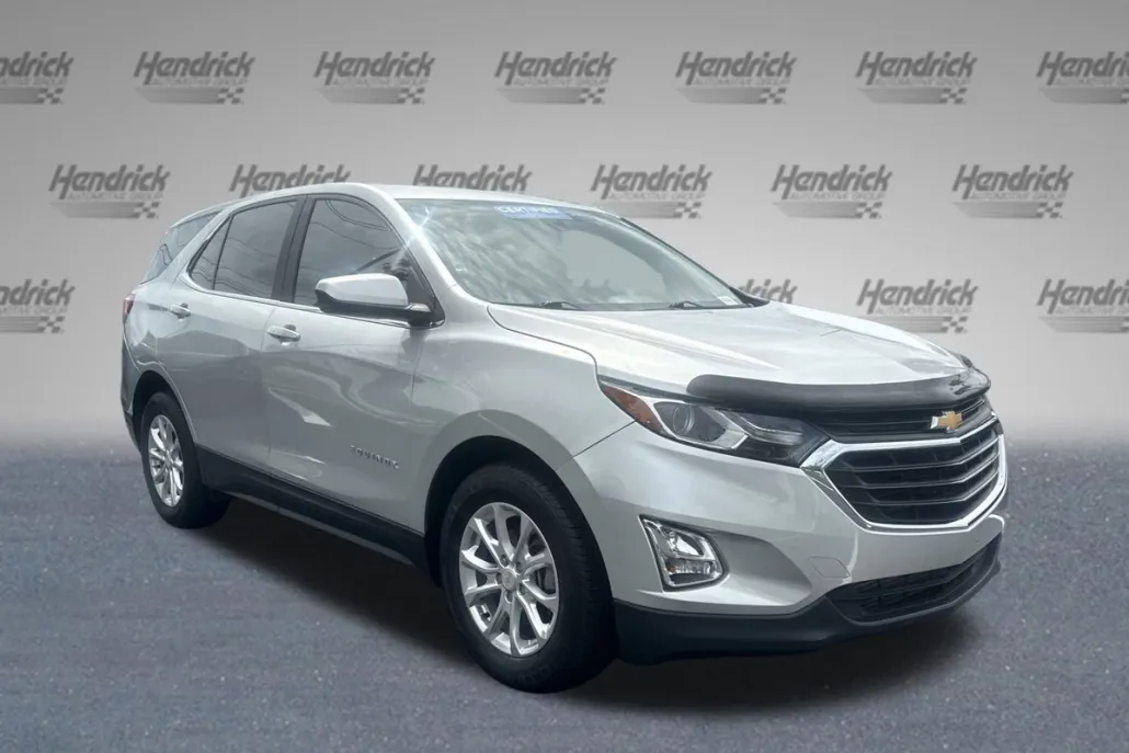 2021 Chevrolet Equinox LT photo 1