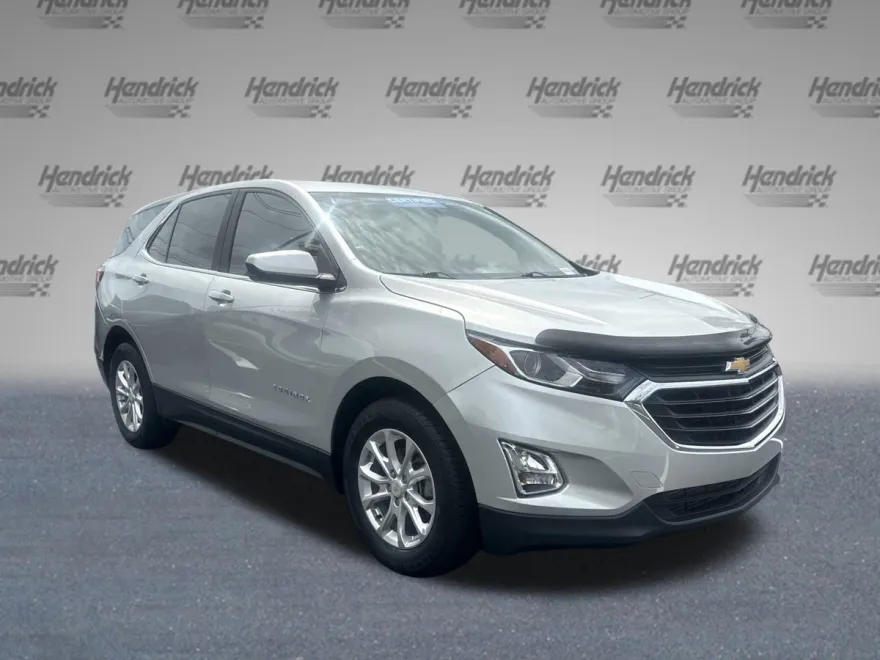 2021 Chevrolet Equinox LT photo 1