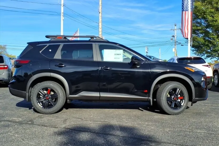 2026 Nissan Rogue SV photo 1