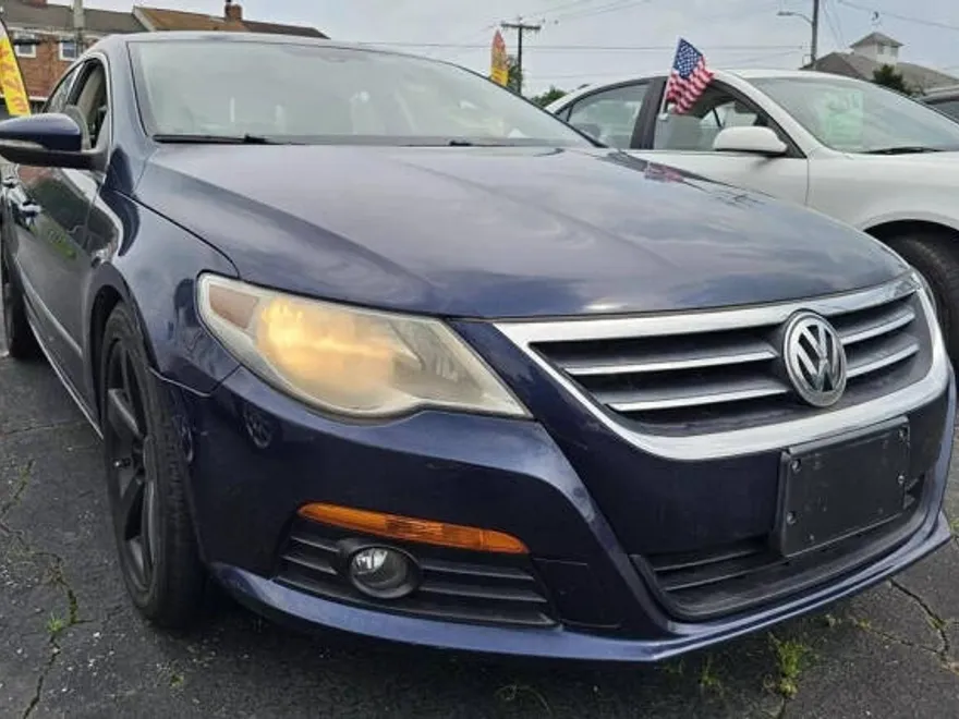 2012 Volkswagen CC Lux photo 1