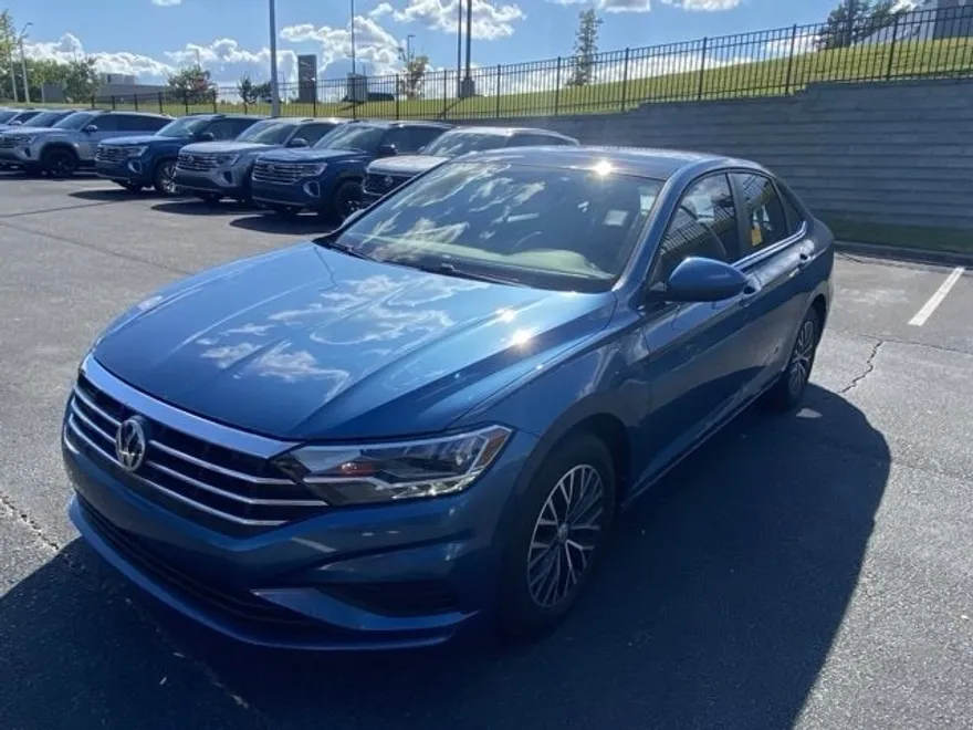 2019 Volkswagen Jetta 1.4T SE photo 1