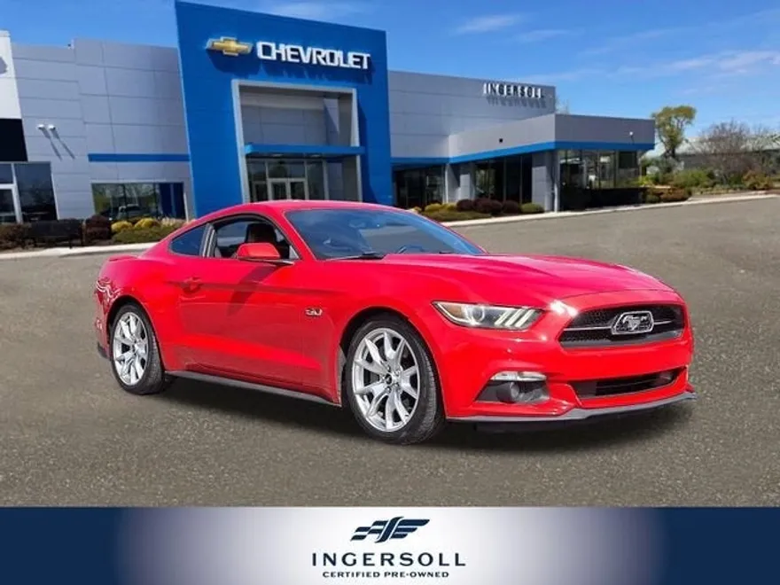 2015 Ford Mustang GT Premium photo 1