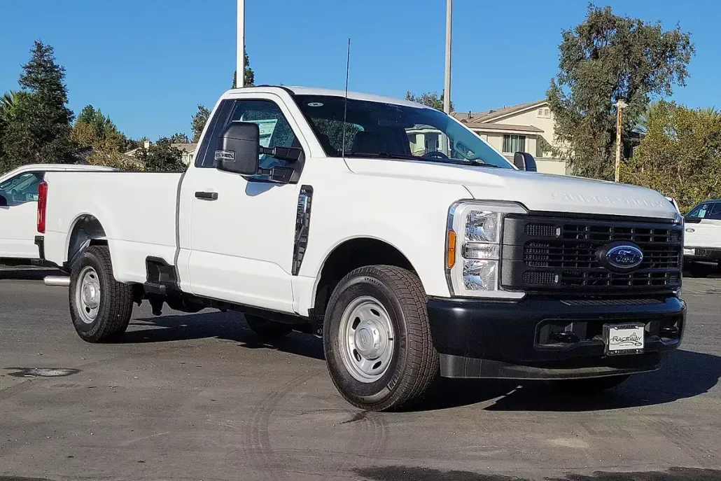 2025 Ford F-250 XL photo 1