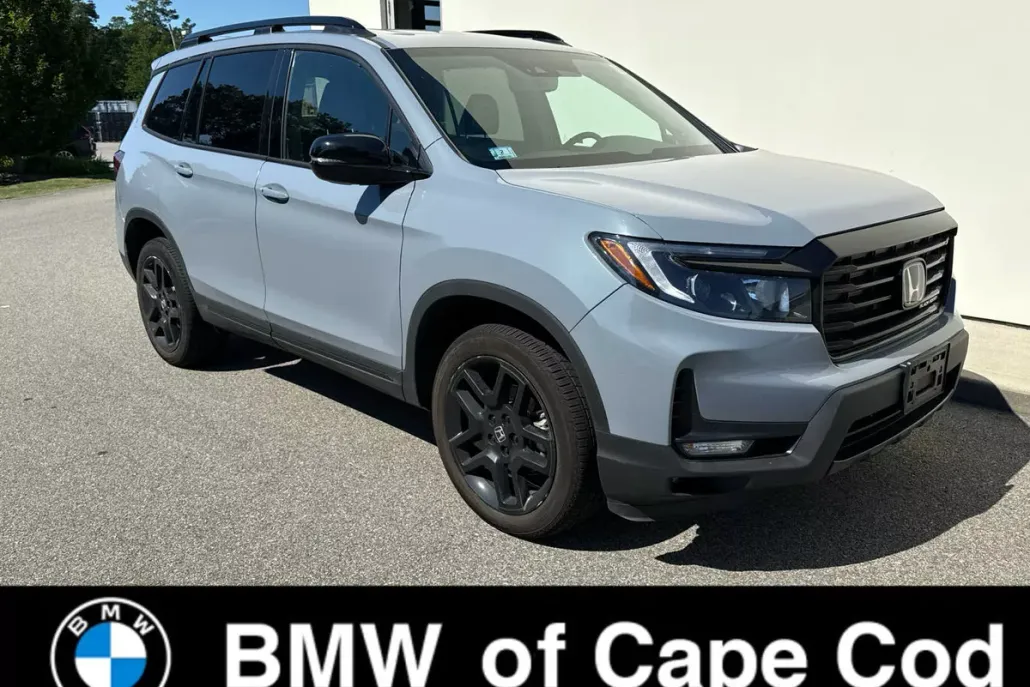 2024 Honda Passport Black Edition photo 1