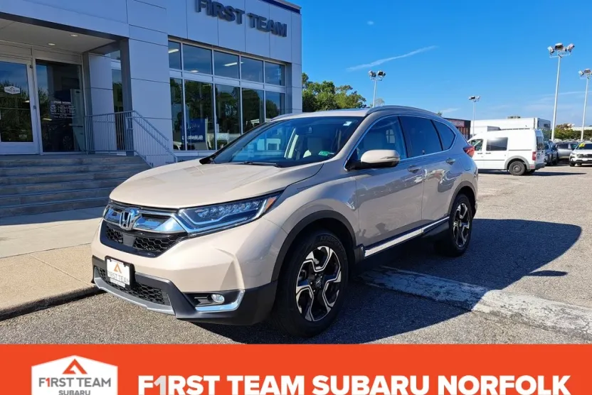 2019 Honda CR-V Touring photo 1