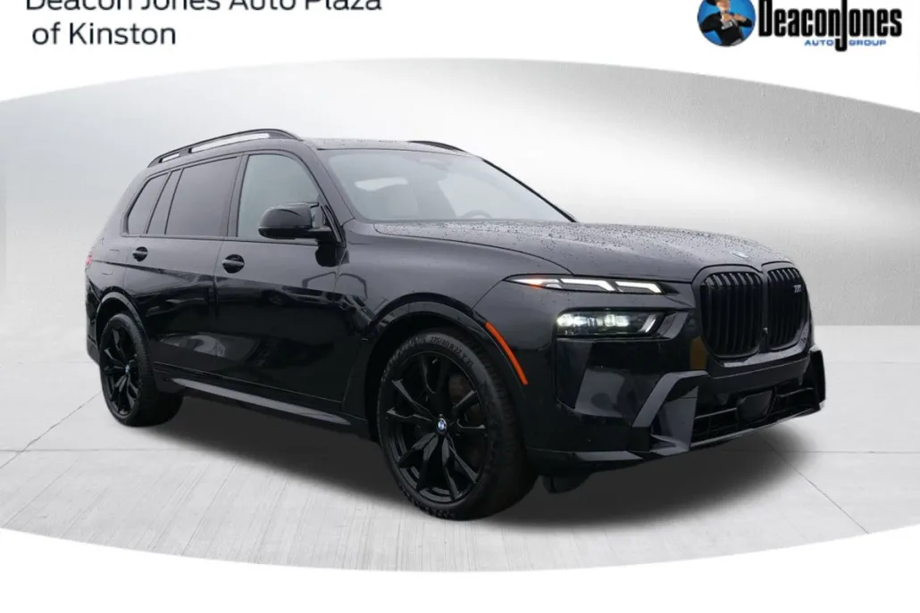 2023 Bmw X7 M60i photo 1