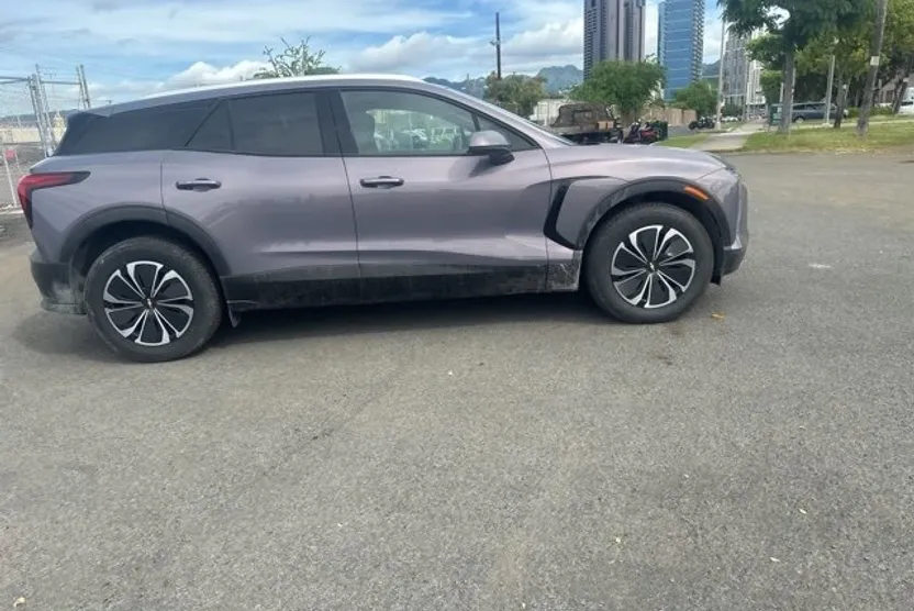 2024 Chevrolet Blazer EV photo 1