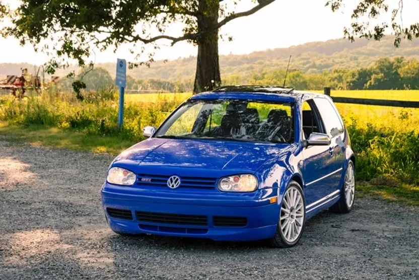 2003 Volkswagen Golf GTI Anniversary Edition photo 1