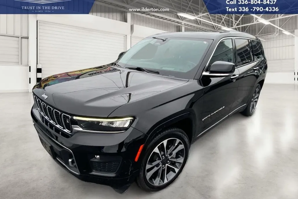 2022 Jeep Grand Cherokee Overland photo 1