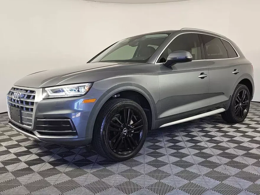2018 Audi Q5 Premium Plus photo 1
