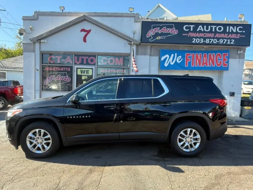 2019 Chevrolet Traverse 1LS photo 1