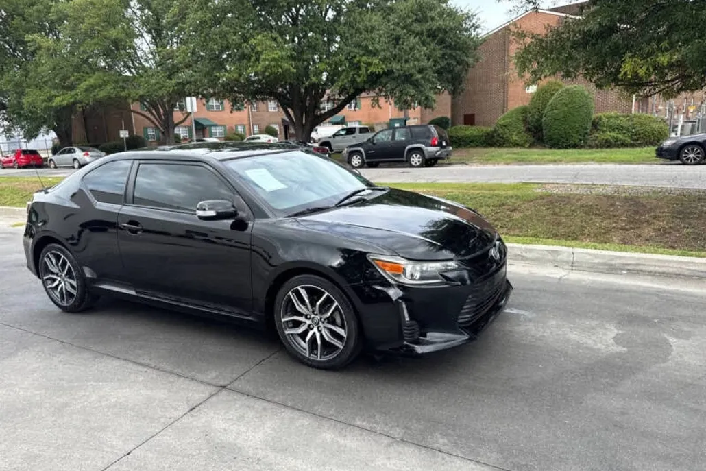 2014 Scion tC 10 Series photo 1
