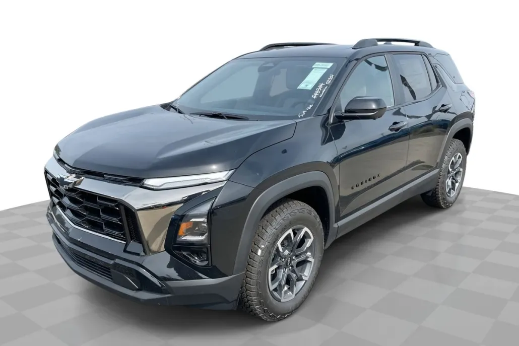 2026 Chevrolet Equinox ACTIV photo 1