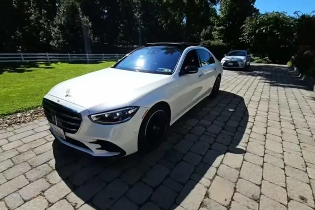 2022 Mercedes Benz S 500 4MATIC photo 1
