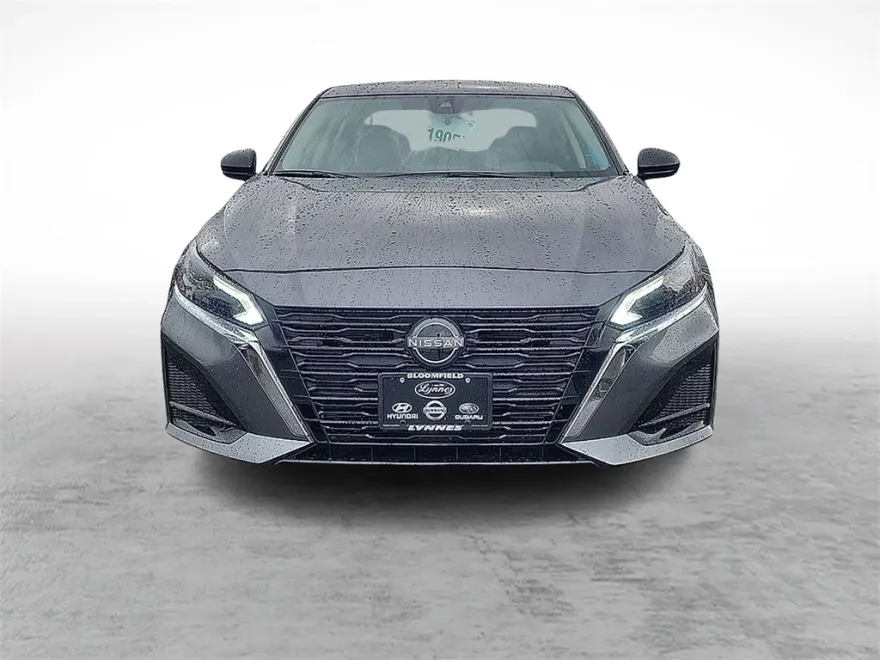 2025 Nissan Altima SV photo 1