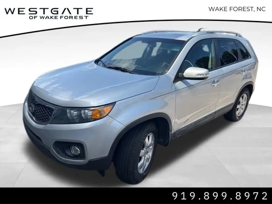 2013 Kia Sorento LX photo 1