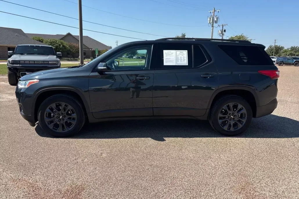 2021 Chevrolet Traverse RS photo 1