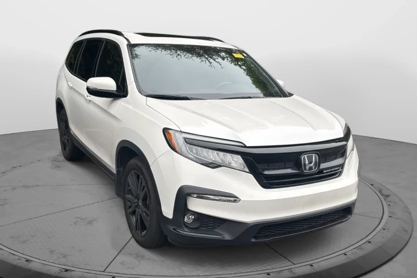 2022 Honda Pilot Black Edition photo 1