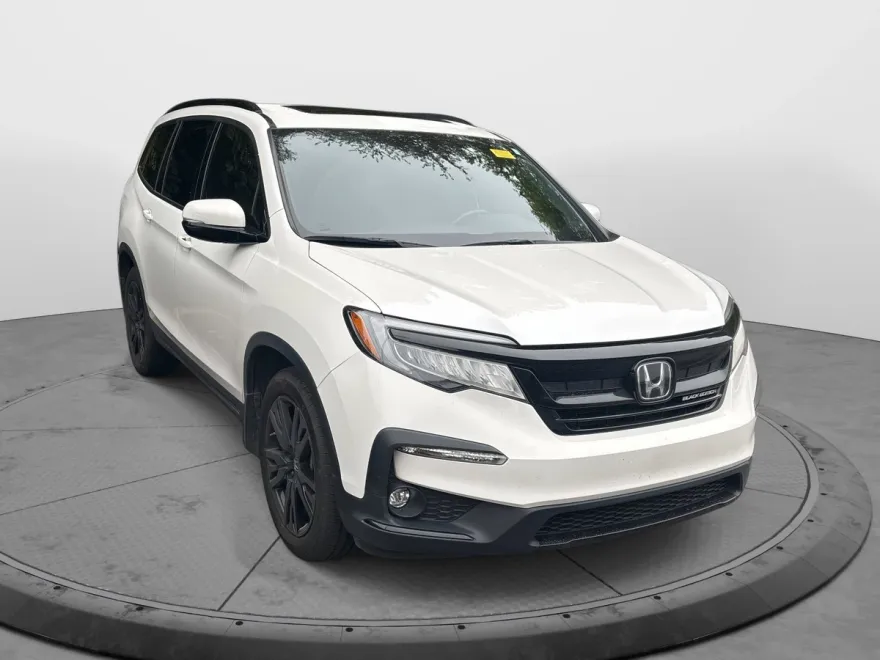 2022 Honda Pilot Black Edition photo 1