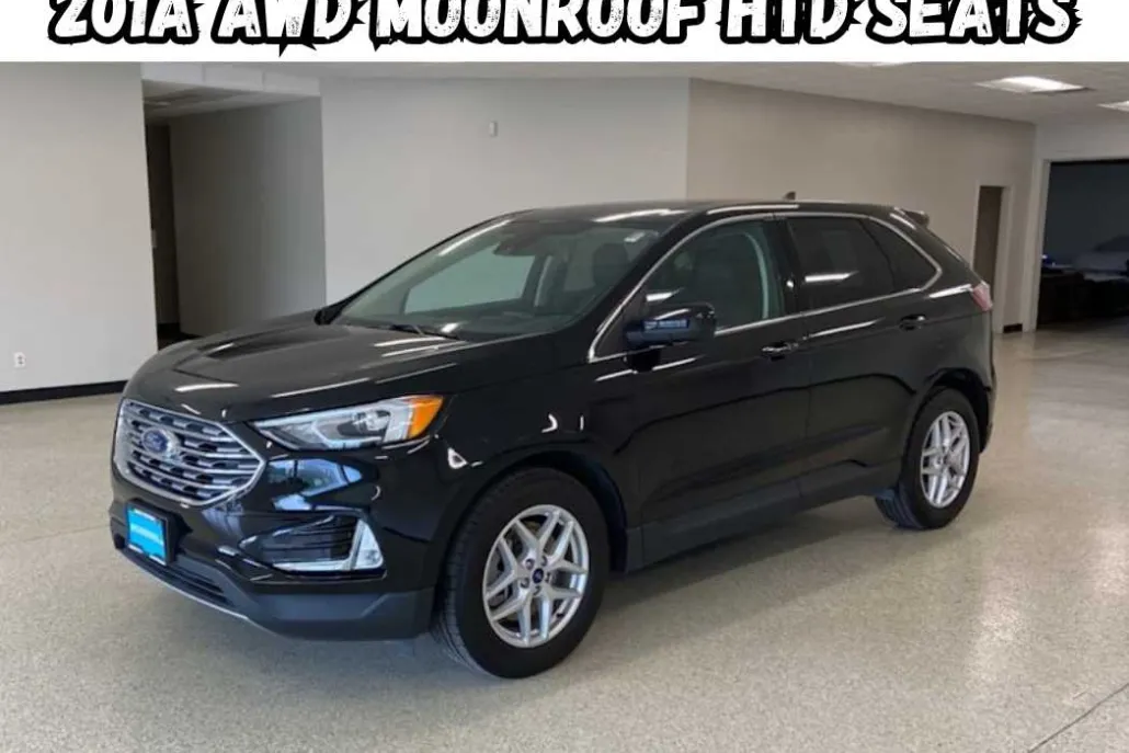 2021 Ford Edge SEL photo 1