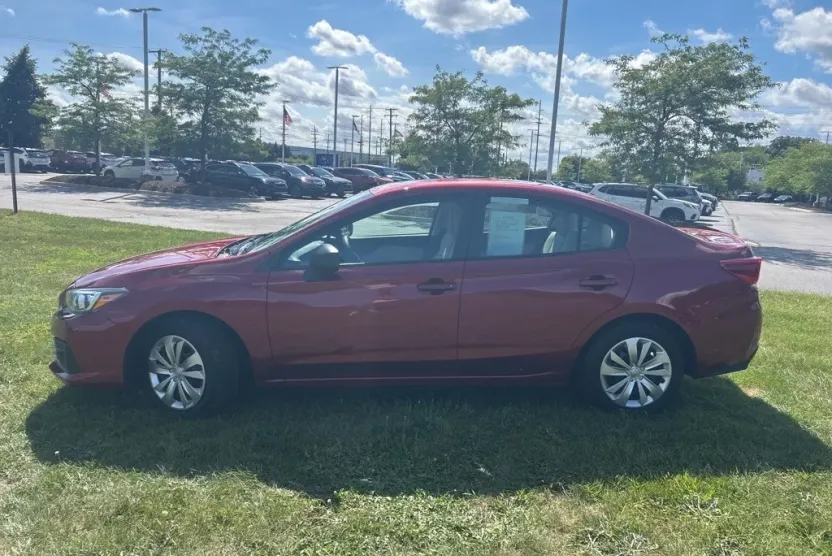 2022 Subaru Impreza Base photo 1