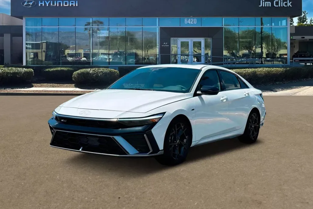 2025 Hyundai Elantra N Line photo 1
