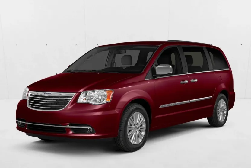 2015 Chrysler Town & Country Limited photo 1