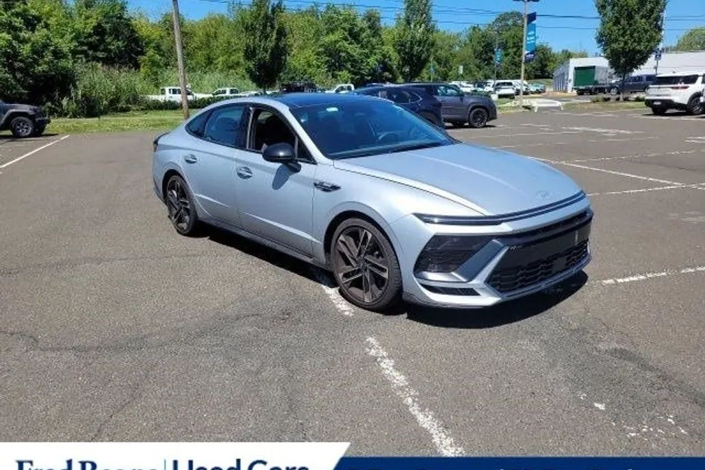 2024 Hyundai Sonata N Line photo 1