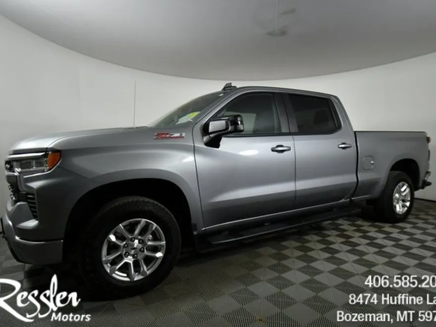2023 Chevrolet Silverado 1500 RST photo 1