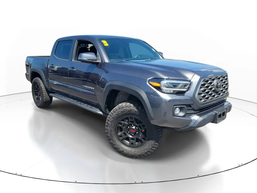 2023 Toyota Tacoma TRD Off-Road photo 1
