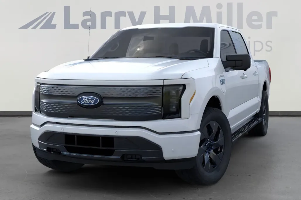 2025 Ford F-150 Lightning photo 1