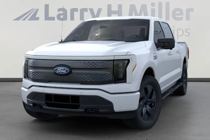 2025 Ford F-150 Lightning photo 1
