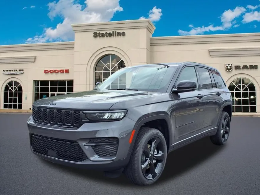 2025 Jeep Grand Cherokee Altitude photo 1