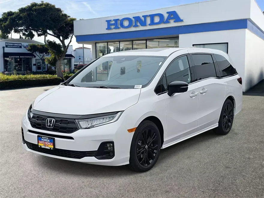 2026 Honda Odyssey photo 1