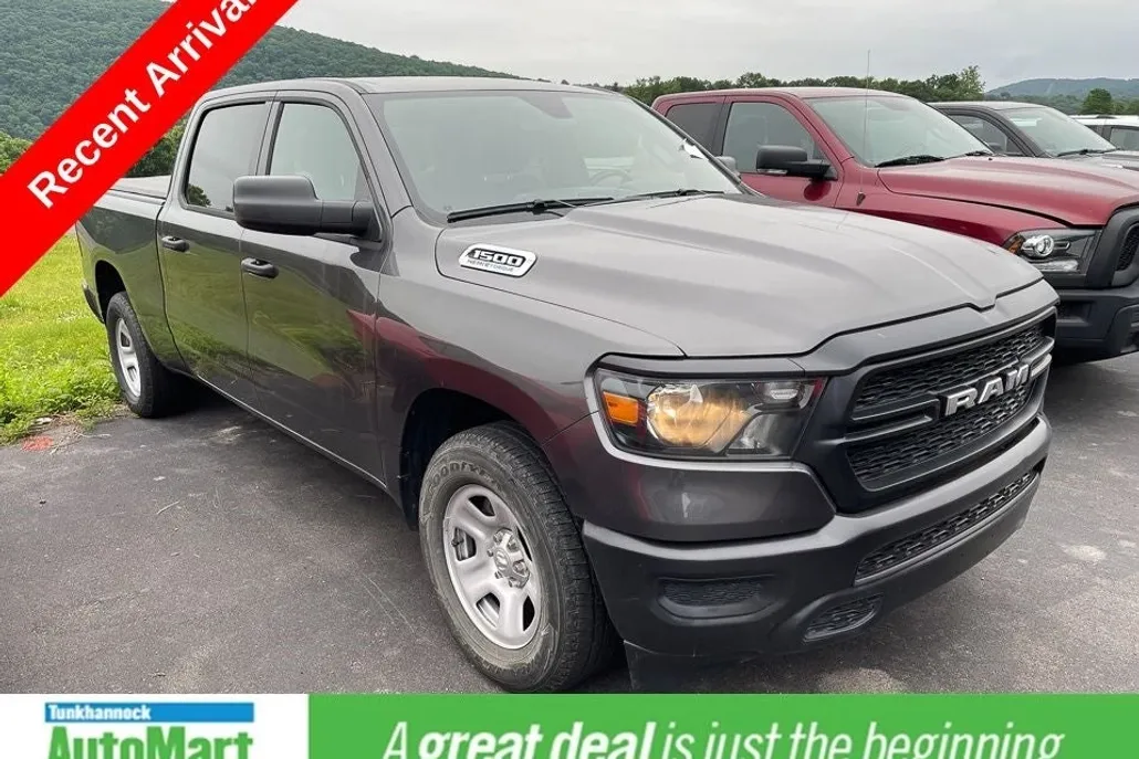 2024 Ram 1500 Tradesman photo 1