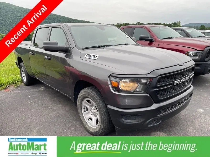 2024 Ram 1500 Tradesman photo 1