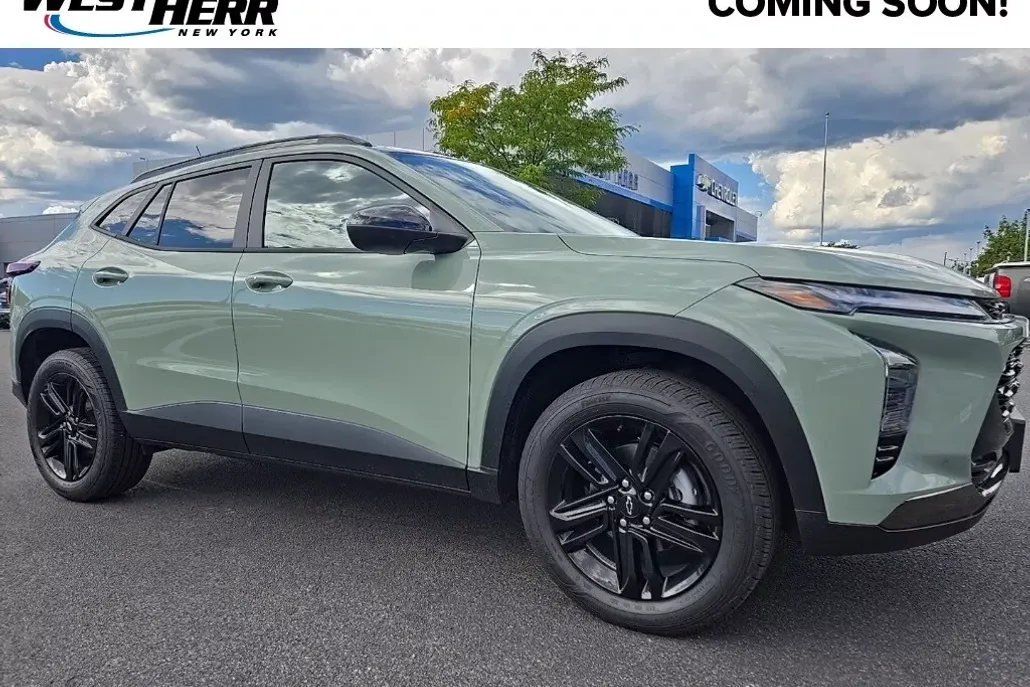 2025 Chevrolet Trax ACTIV photo 1