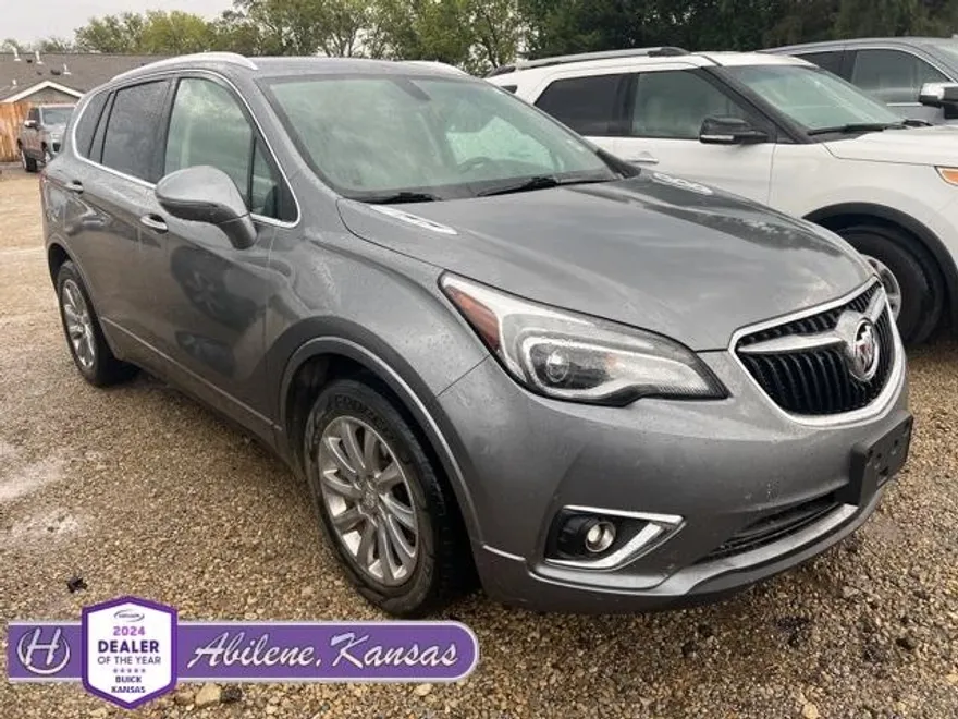 2020 Buick Envision Essence photo 1