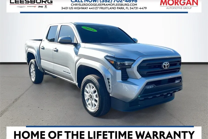 2024 Toyota Tacoma SR5 photo 1