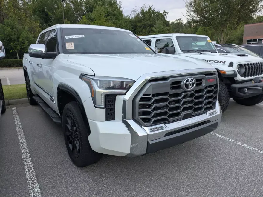 2023 Toyota Tundra 1794 Edition CrewMax photo 1
