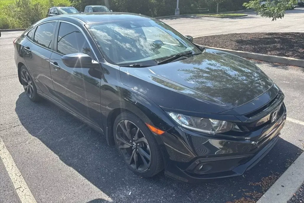 2021 Honda Civic Sport photo 1