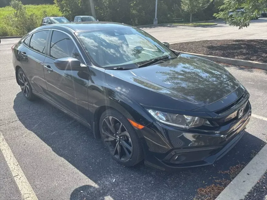 2021 Honda Civic Sport photo 1